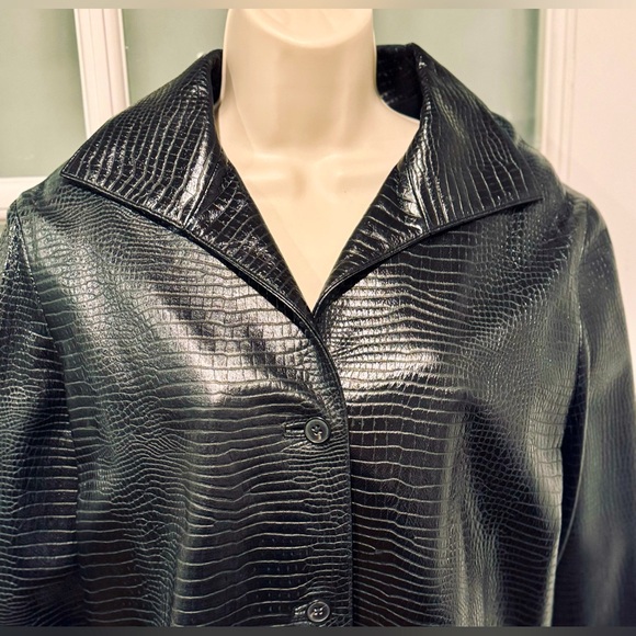 ELEN TRACY Vintage Embossed Leather Jacket - Picture 2 of 6